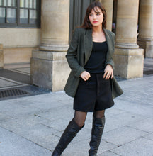 Load image into Gallery viewer, Constance Shorts - Vendome Black