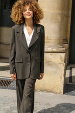 Load image into Gallery viewer, Mathilde oversized jacket - Brown Trocadéro
