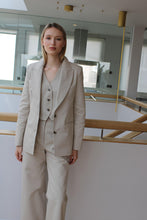 Upload image to gallery, Veste Diane - Écru Madeleine
